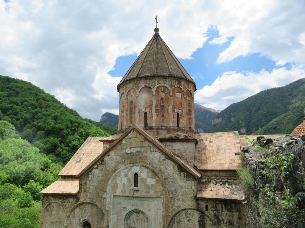 Монастырь Дадиванк в Нагорном Карабахе