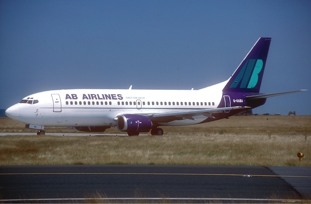 Авиалайнер Boeing 737