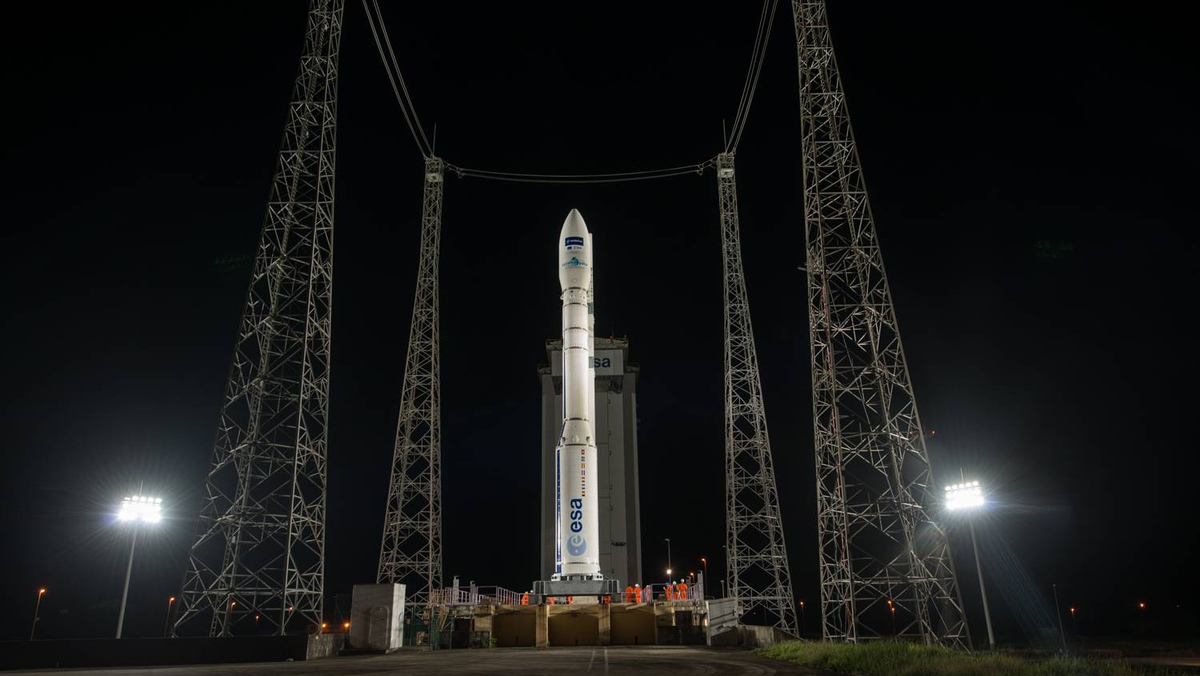 Подготовка к запуску ракеты Vega