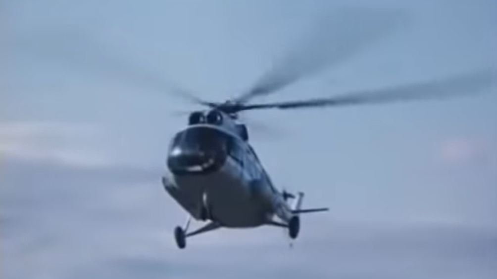 Ми-8 «в роли» американского полицейского вертолета. В фильме символизировал неизбежность наказания за совершенное преступление