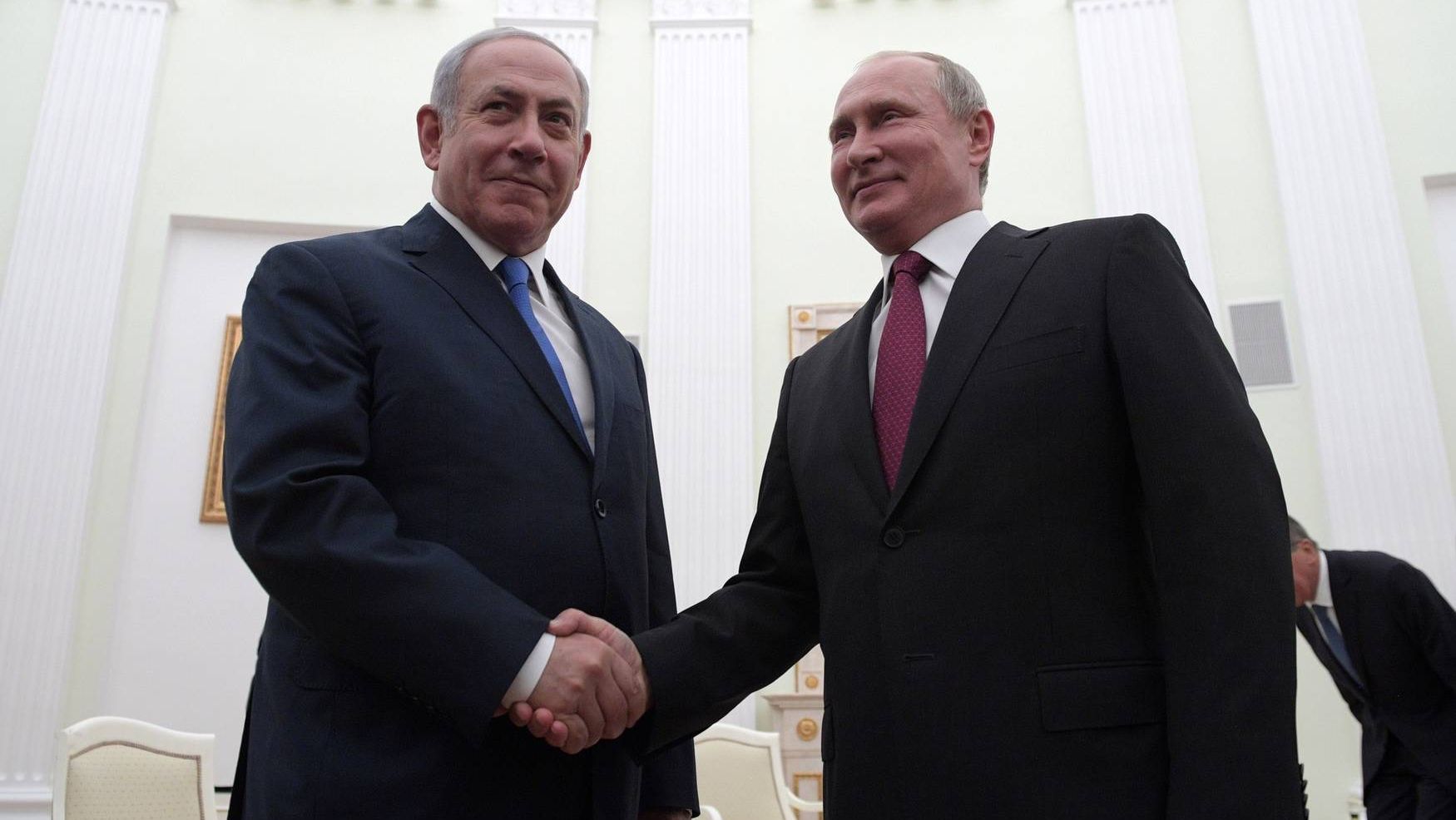 Премьер-министр Израиля Биньямин Нетаньяху и Владимир Путин