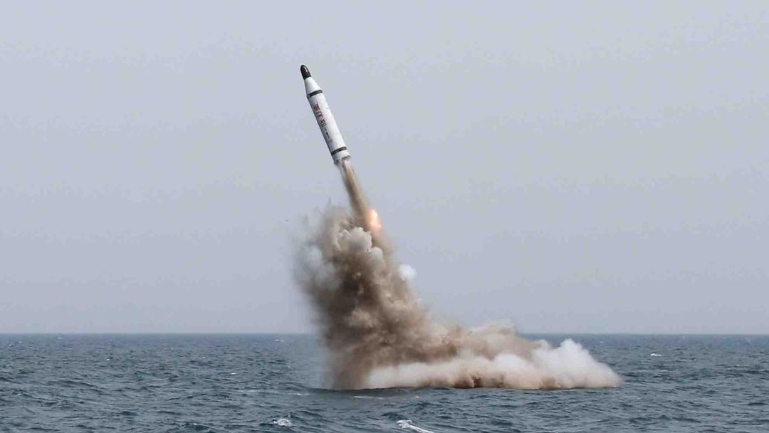 Запуск баллистической ракеты КНДР [gdb.voanews.com]