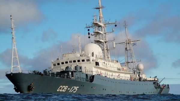 Разведывательный корабль ВМФ РФ «Виктор Леонов»