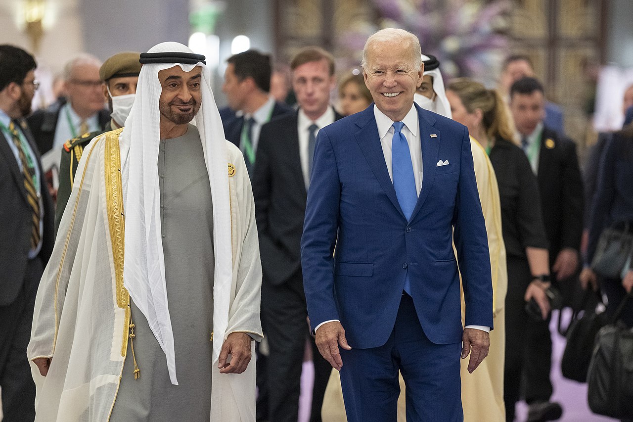 Шейх Мухаммад Бин Зайед с президентом США Джо Байденом на саммите GCC+3 в Джидде, Саудовская Аравия, 16 июля 2022 года