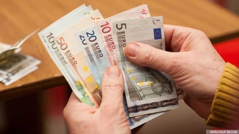 Оплата неработающим европейцам