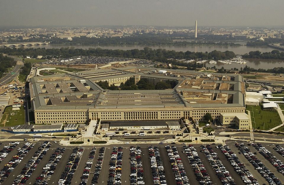 Пентагон, Вашингтон округ Колумбия, военные