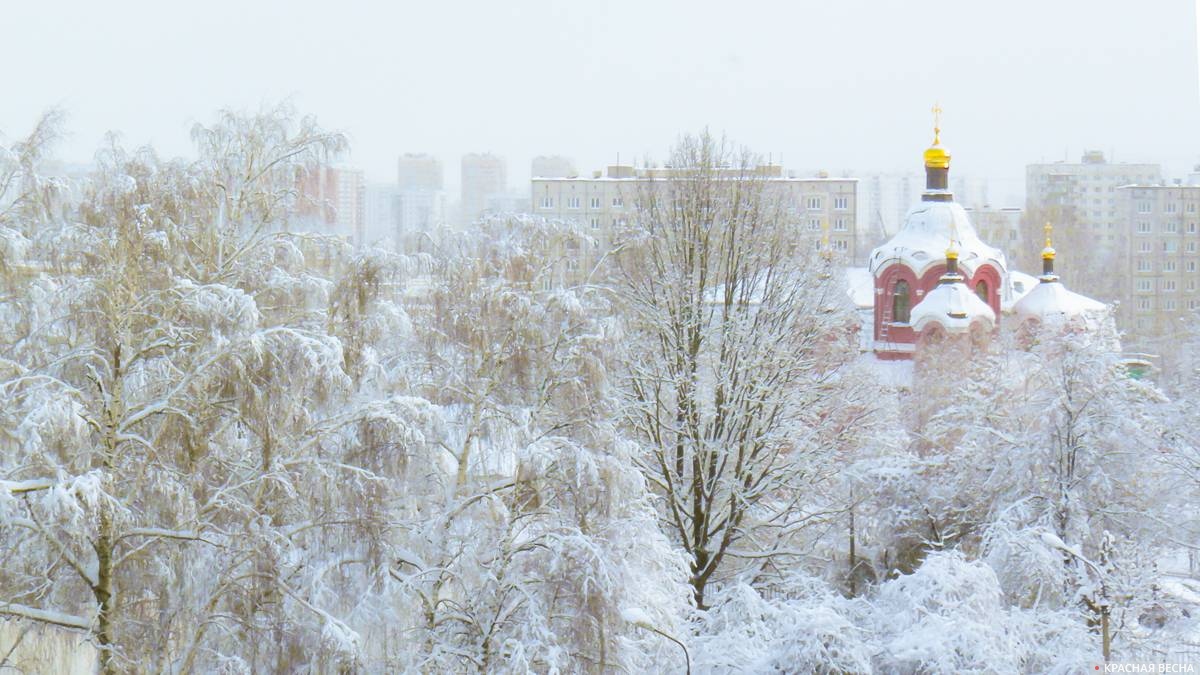 Парк Церковь весной