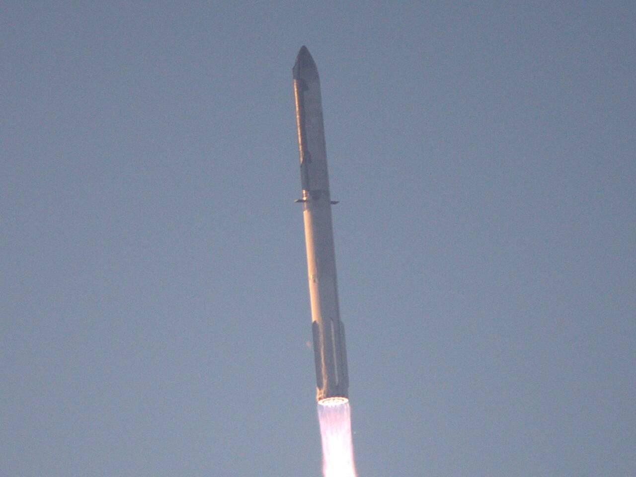 Космический корабль Starship взорвался после посадки на воду