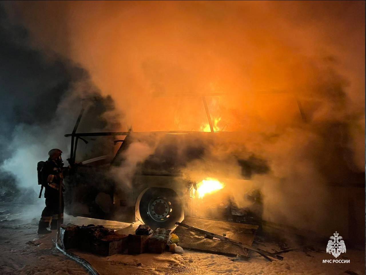 Автобус, загоревшийся в Башкирии