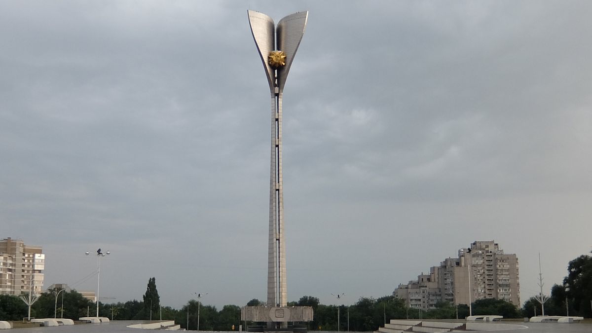 Памятник Воинам-освободителям города Ростова-на Дону погибшим от немецко-фашистских захватчиков в 1941–1943 гг.