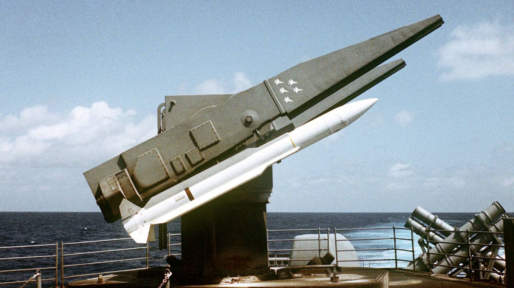 Американские зенитные ракеты класса SM-2