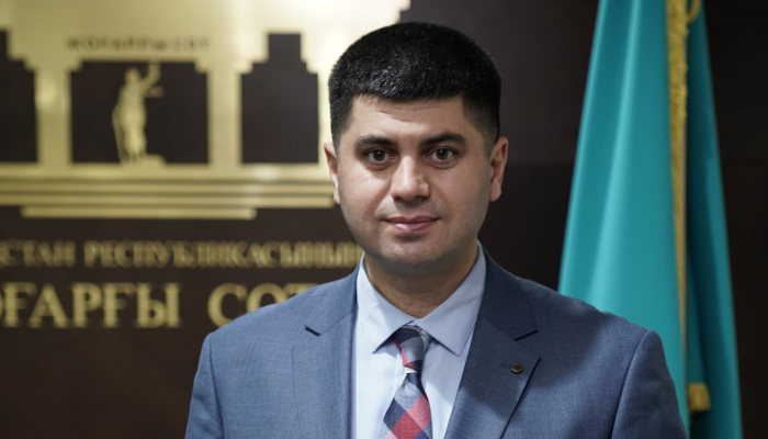 Глава судебной коллегии по административным делам Верховного Суда Казахстана Аслан Тукиев