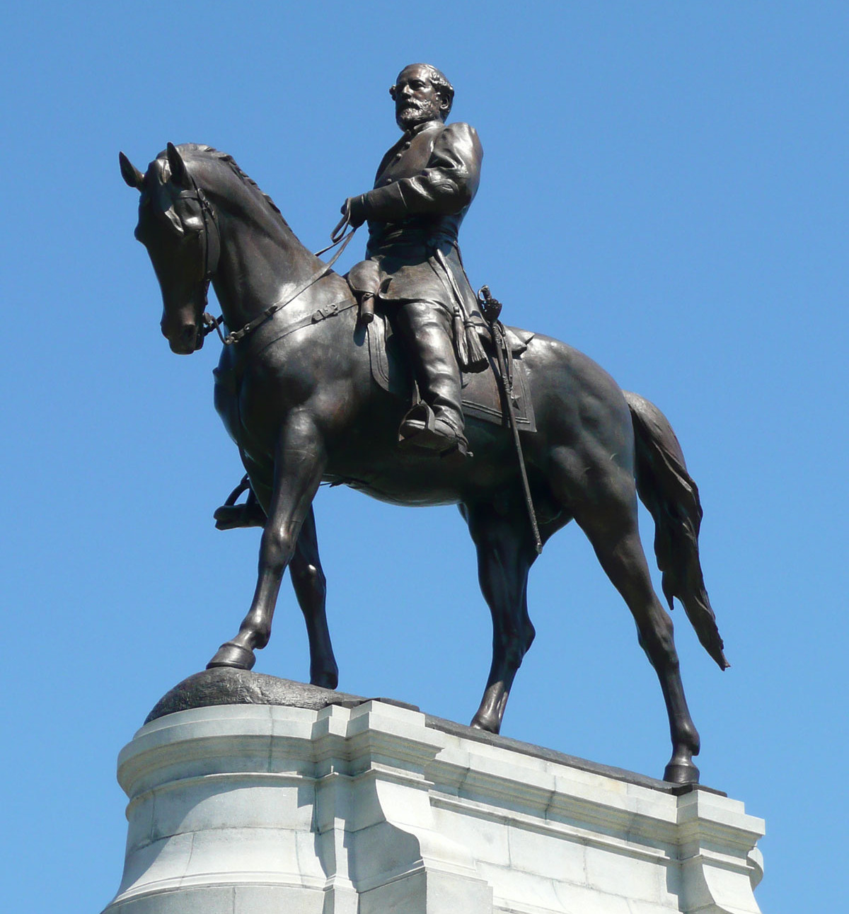 Статуя генерала Ли в Ричмонде
