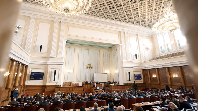 На внеочередном заседании парламента Болгарии заслушают глав спецслужб