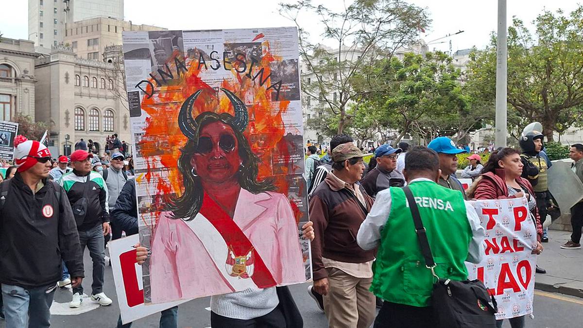 Протесты в Перу