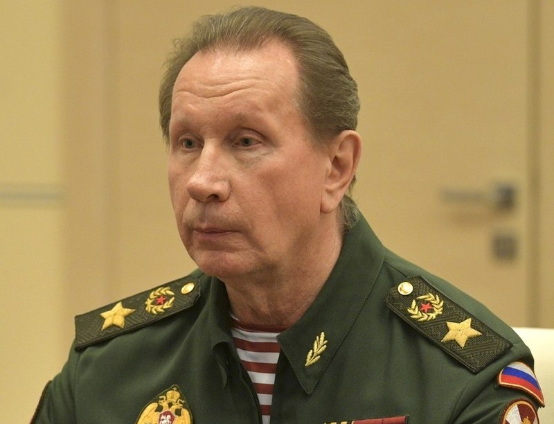 Виктор Золотов