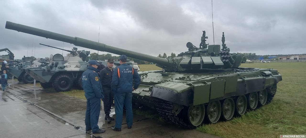 г. Новосибирск. Танк Т-72Б3