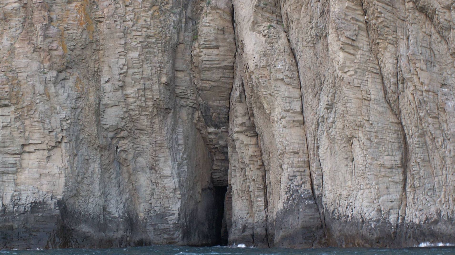 Пещера. Крым
