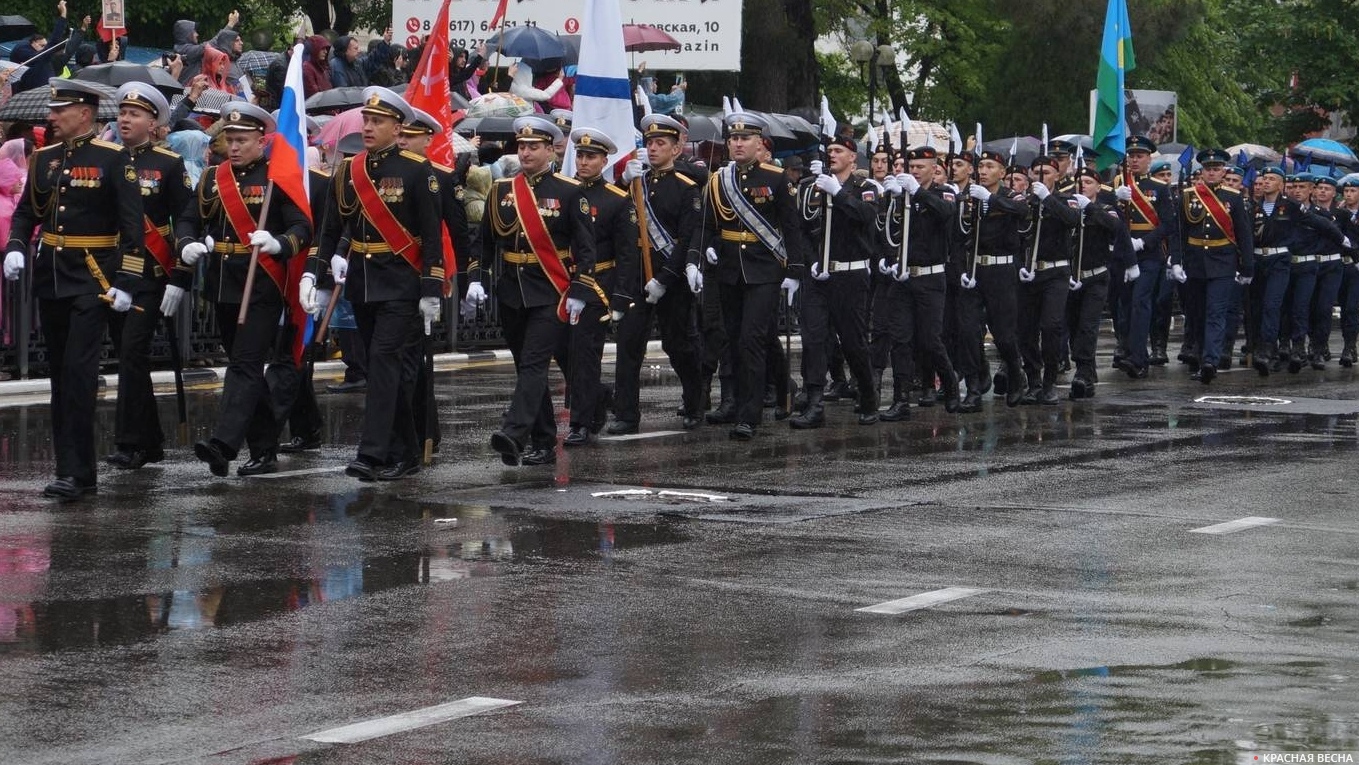 Какова парад. Военный парад в Новороссийске. Парад Победы в Новороссийске 2023 года. Парад в Новороссийске 2023 морской парад. Парад в Новороссийске 9 мая 2023.