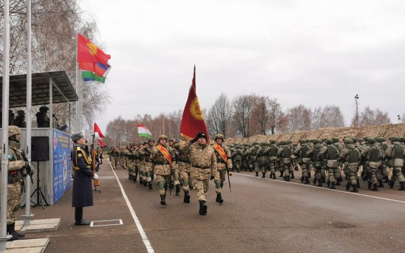 Военнослужащие Киргизии