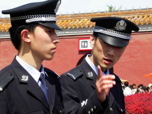 Китайские полицейские