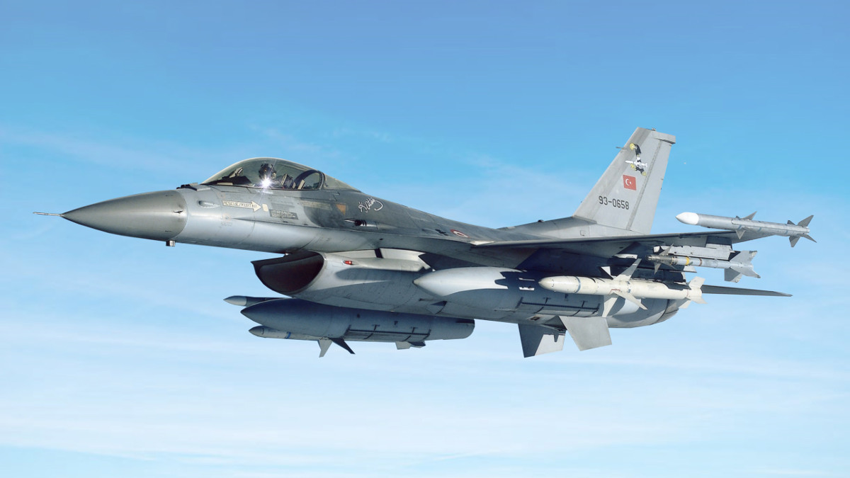 Истребитель F-16C Fighting Falcon