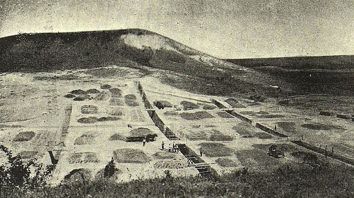 Сооружение Базар-Джалгинского водохранилища в долине р.Альма. 1925 год