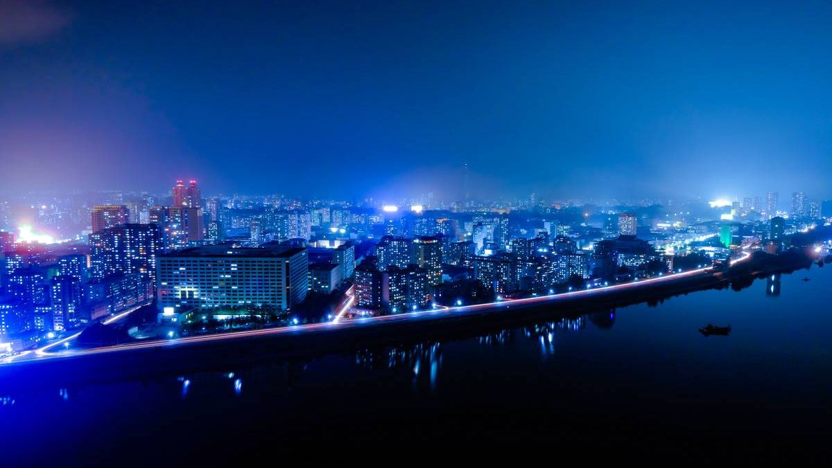 Вид на Пхеньян ночью