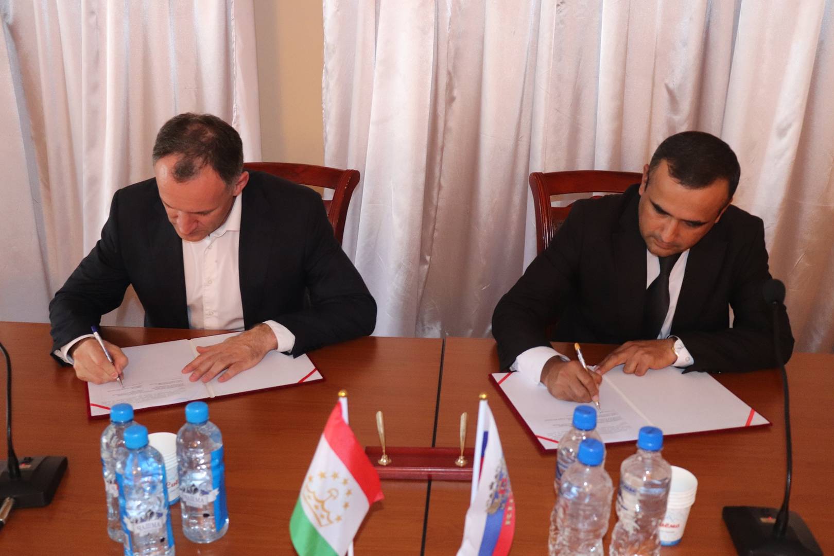 Россия инвестирует в таджикские свободные экономические зоны | ИА ...