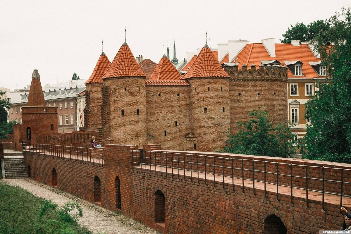 Варшавский Барбакан. Польша