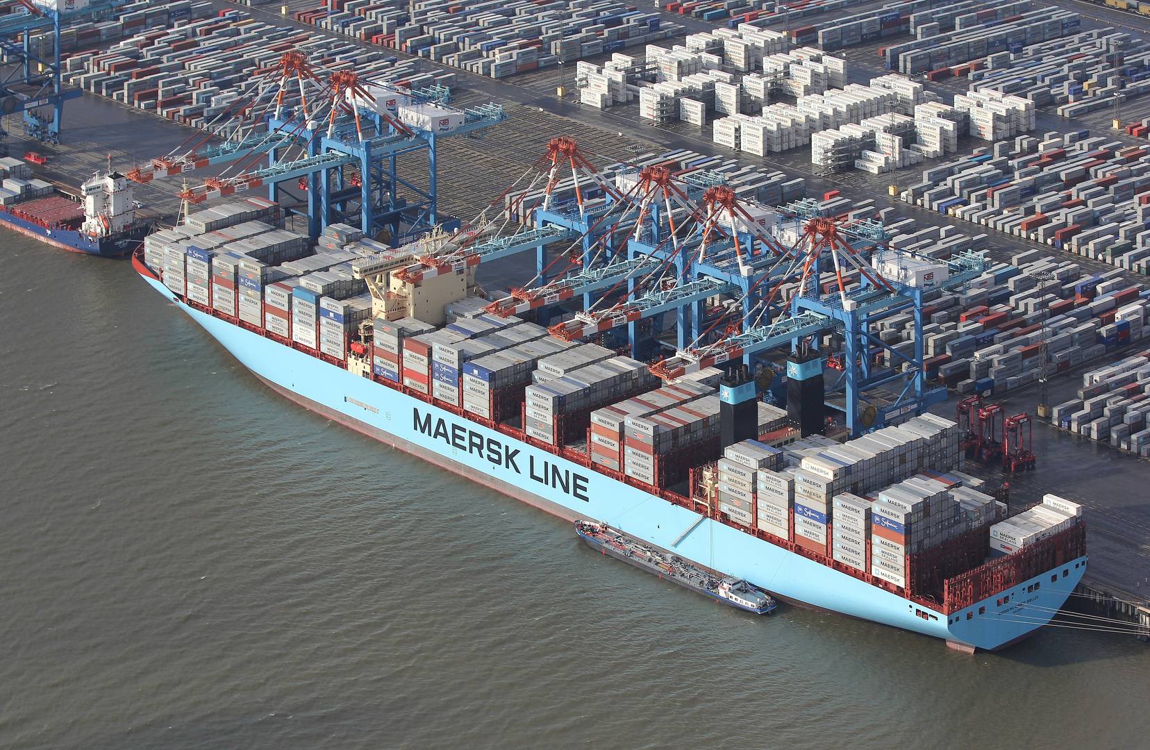 Грузовое судно компании Maersk