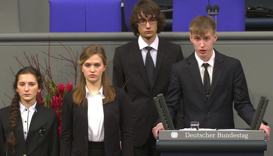 Российские школьники в немецком парламенте. 2017 год.