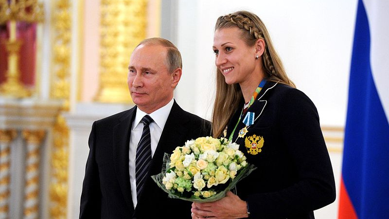 Ирина Близнова и президент России Владимир Путин