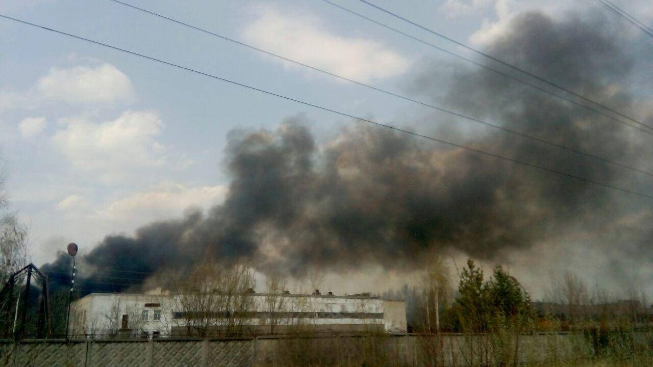 Пожар на территории завода «Автоагрегат» в Кинешме