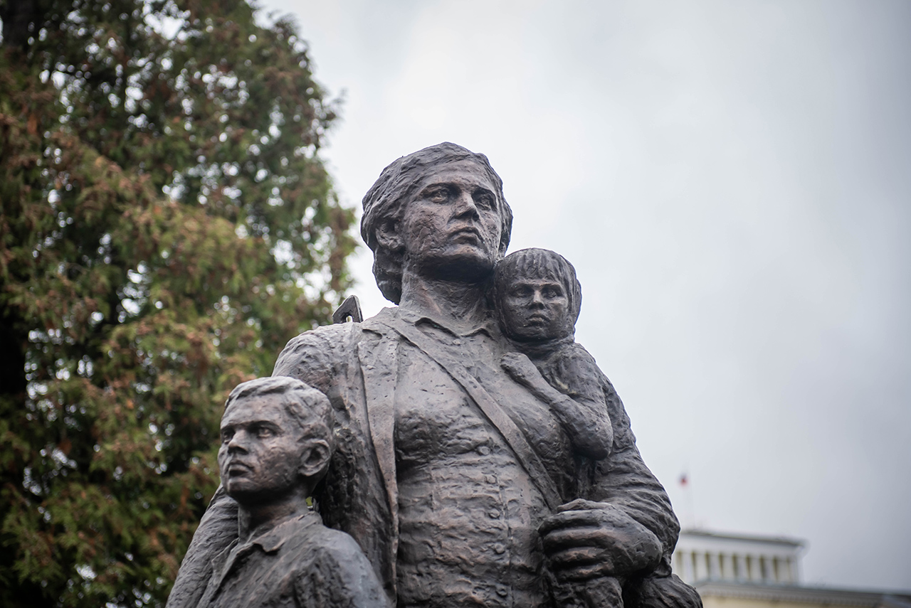 Памятник «Партизанам Смоленщины, участникам операции „Дети“»