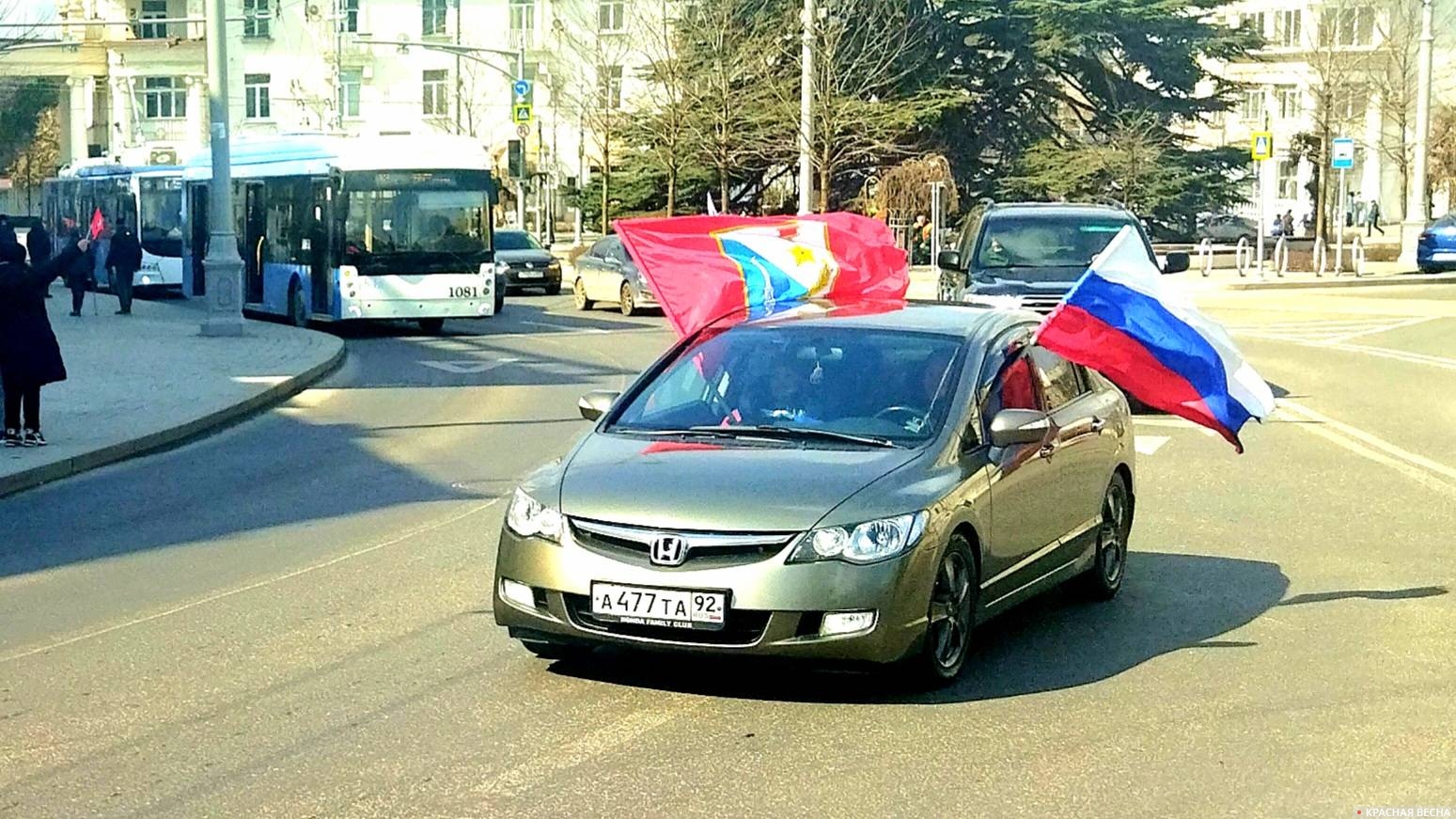 Автопробег в Севастополе в честь воссоединения Крыма с Россией