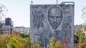 Мозаика «Ленин и печать». Саратов. Автор: Екатерина Гротеск ©