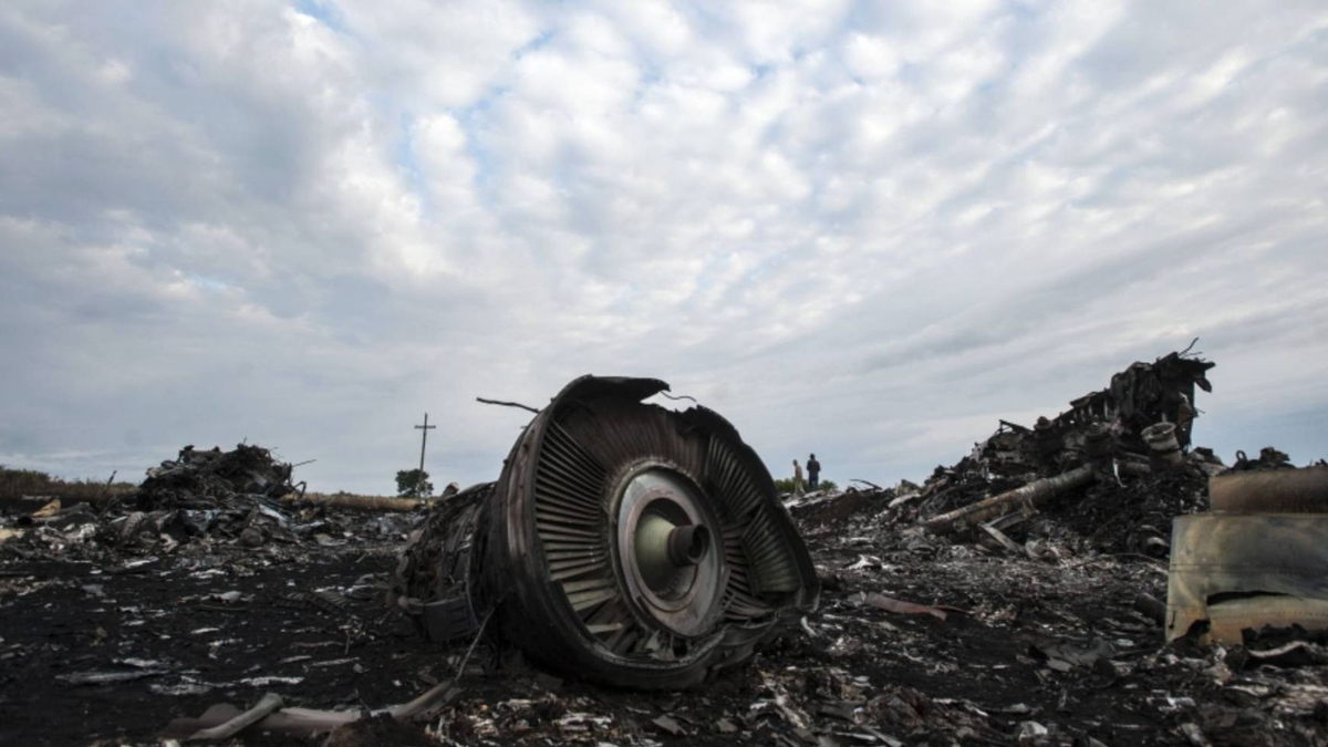 Крушение Boeing 777 в Донецкой области
