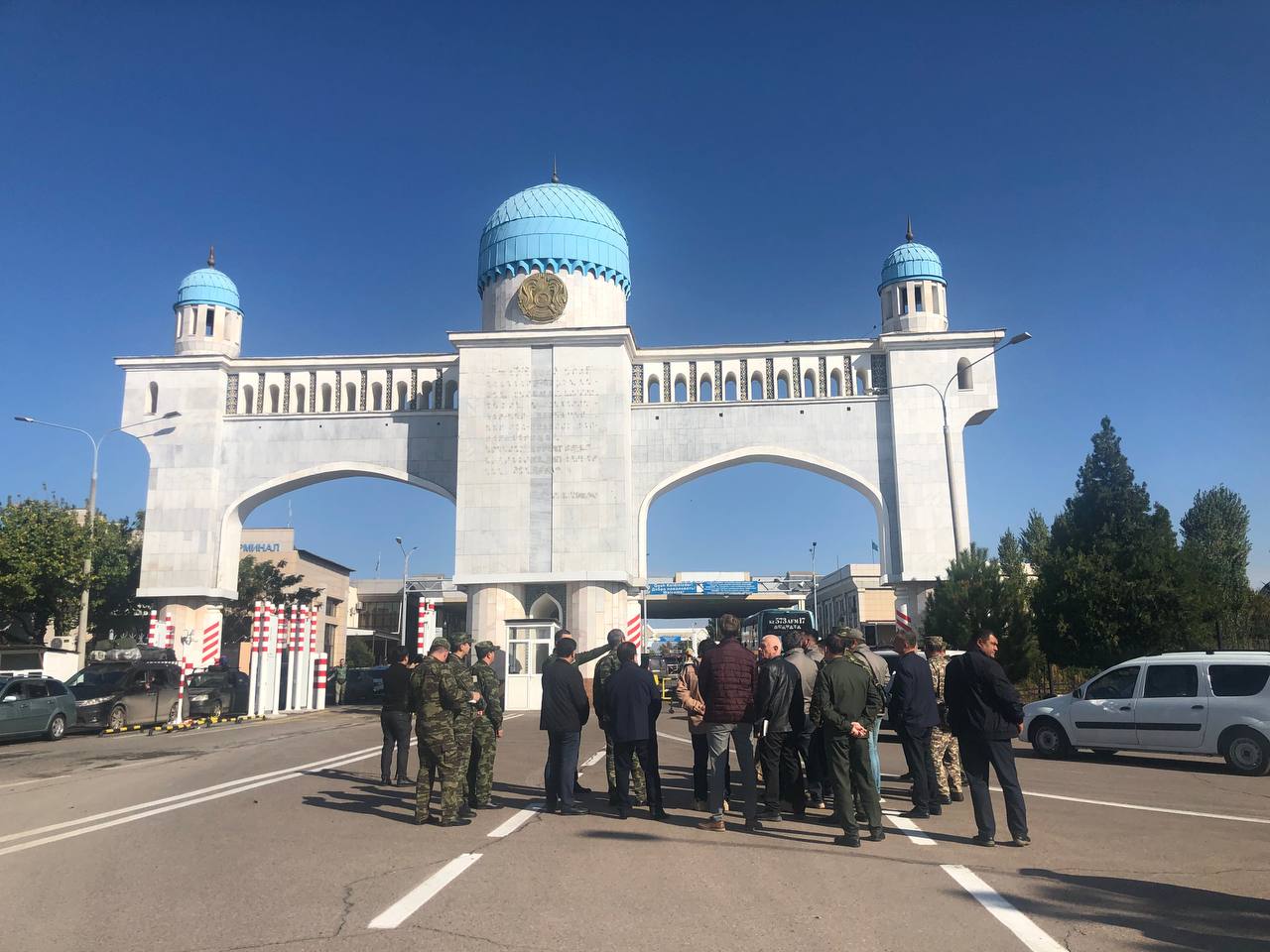 КПП «Гишткуприк» на границе Узбекистана и Казахстана модернизируют | ИА  Красная Весна