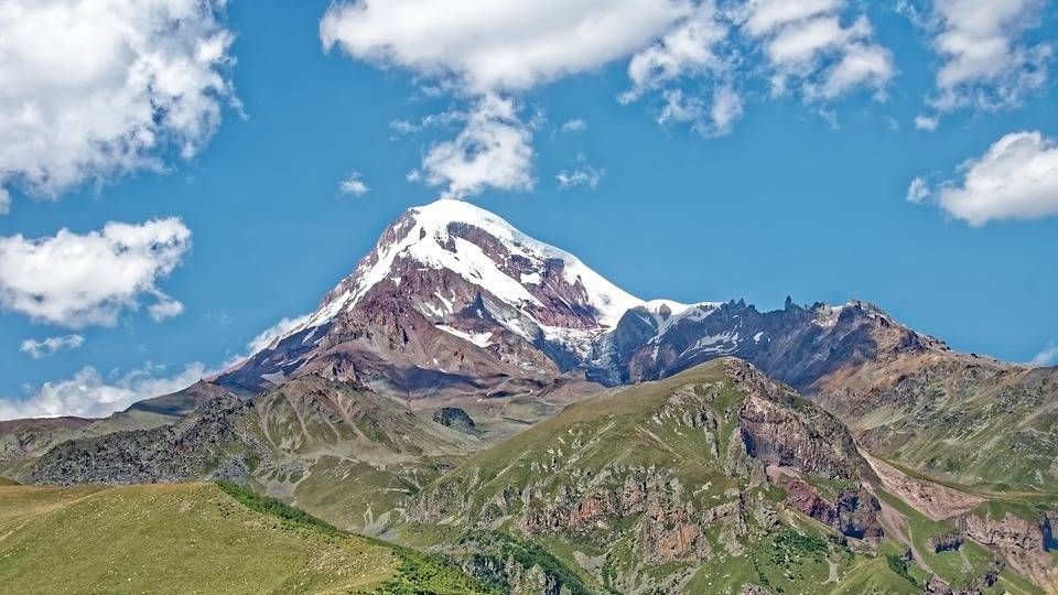 Гора Казбек