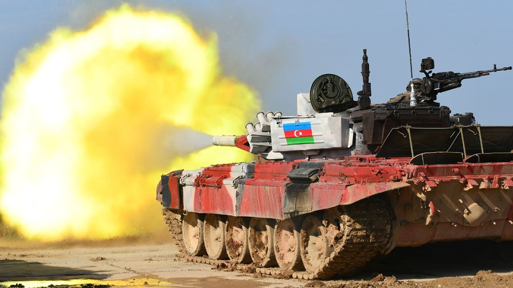 Танк вооруженных сил Азербайджана