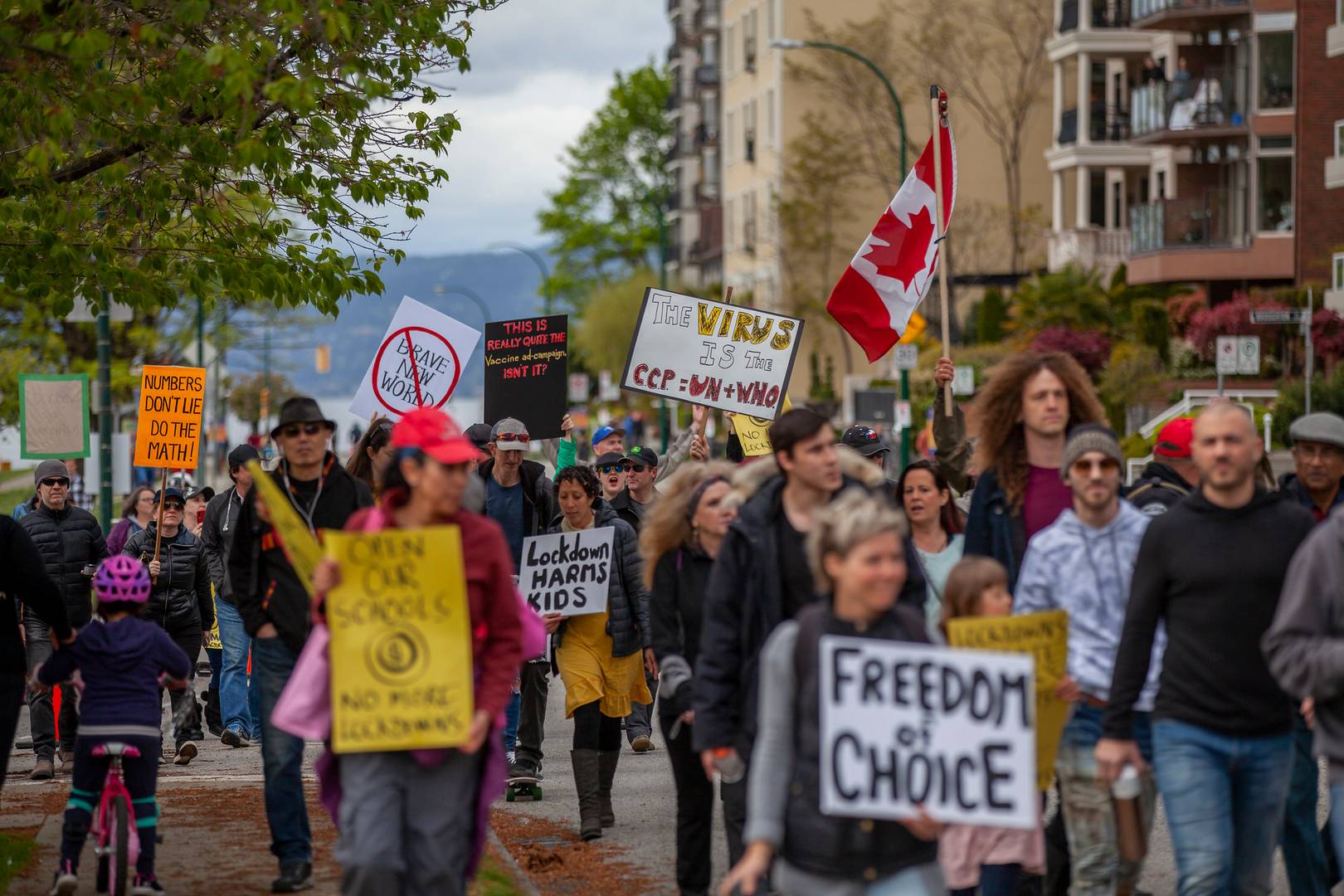Протест против карантина в Канаде