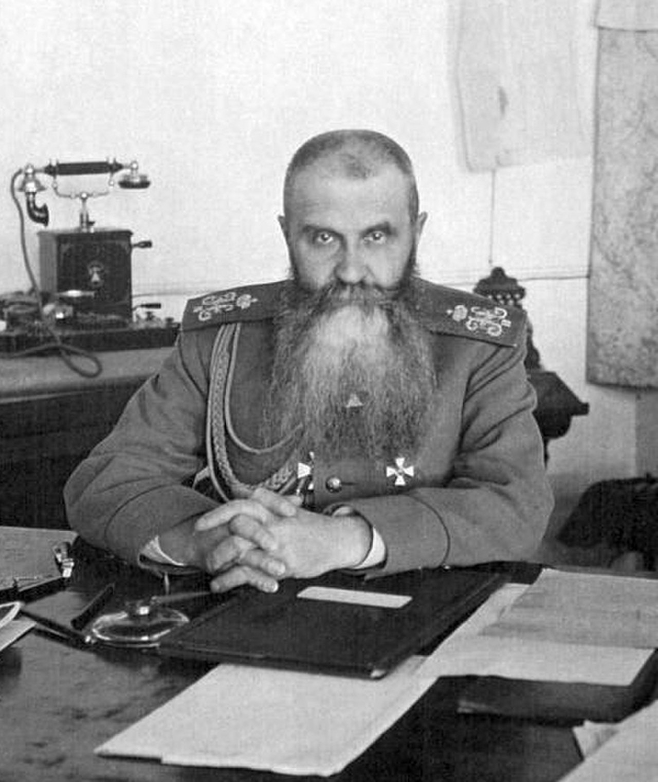 Главнокомандующий Юго-Западным  фронтом генерал Николай Иудович Иванов