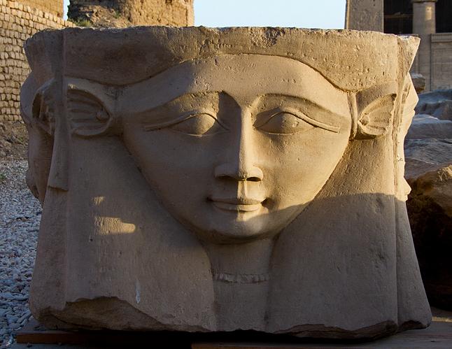 Лик Хатхор, Храм Дендера, Египет