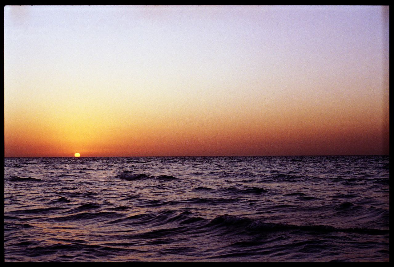 Закат над Персидским заливом