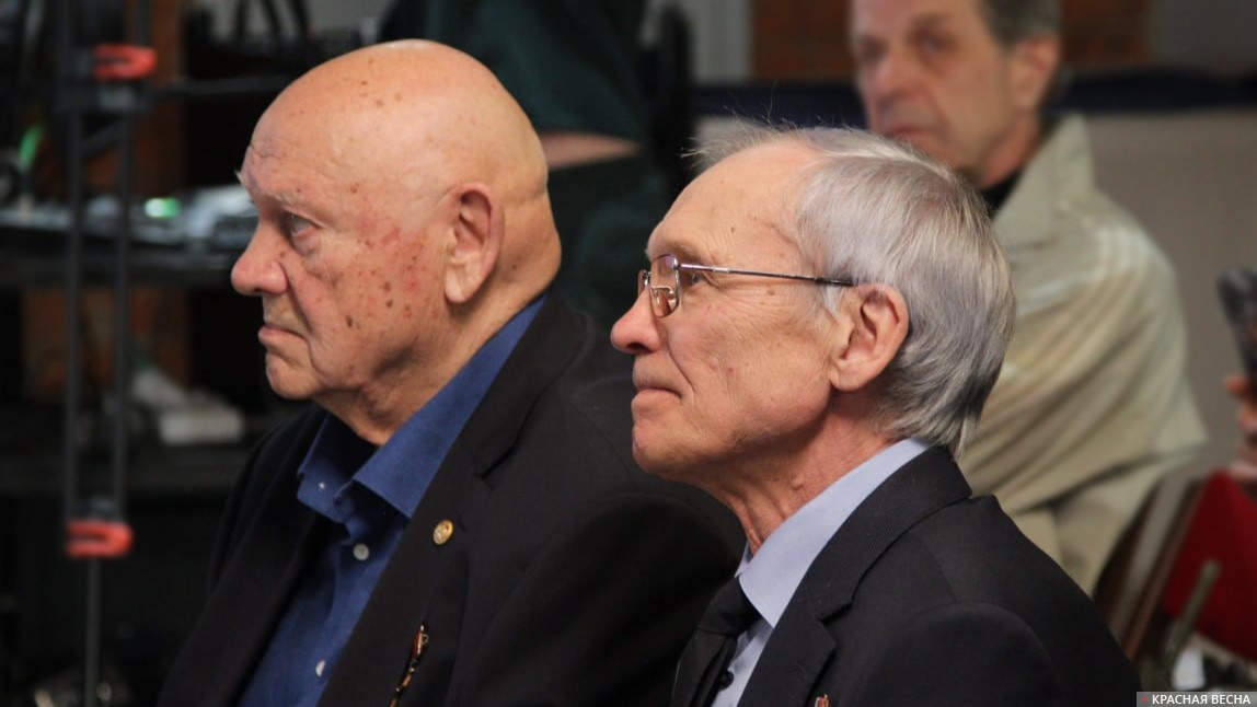 Советские космонавты — Владимир•Джанибеков и Сергей•Авдеев