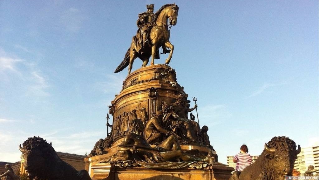 Памятник Вашингтону. Филадельфия