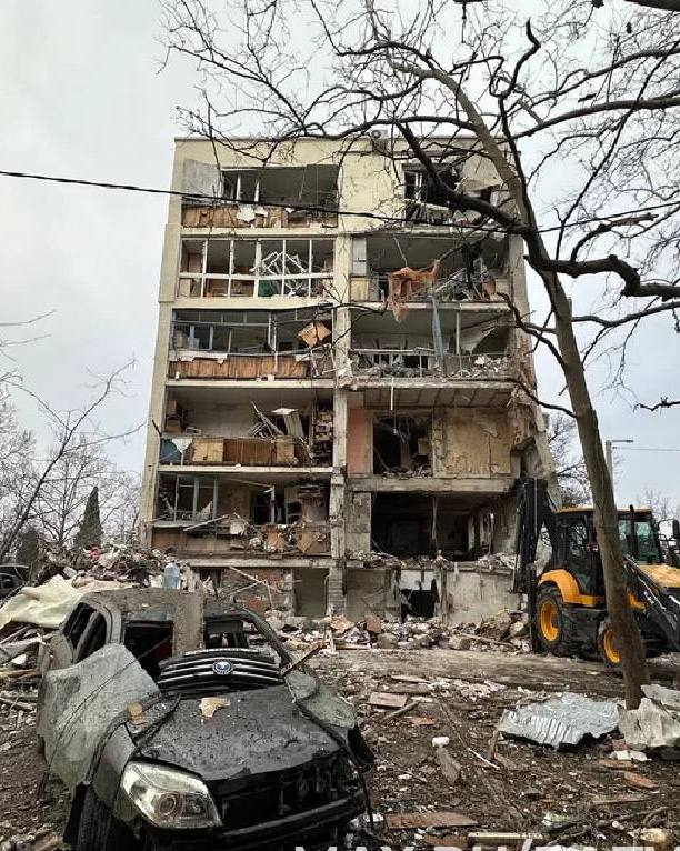 Жилой дом после взрыва. Севастополь 