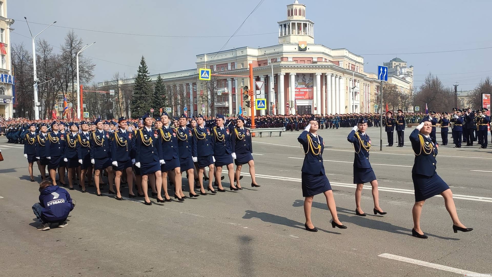Женская парадная рота Министерства внутренних дел. Кемерово 9 мая 2023 года