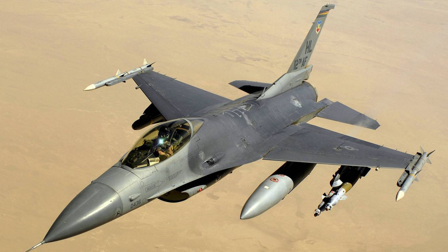 F-16